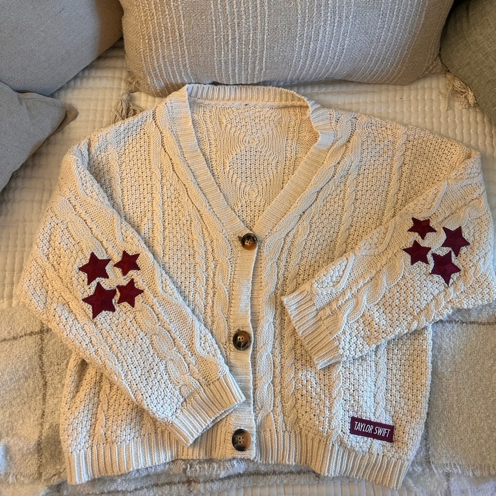 AUTHENTIC Red Taylor’s Version Cardigan limited edition collectors item